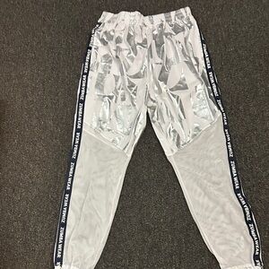 Women’s Zumba Track Pants White Silver Medium